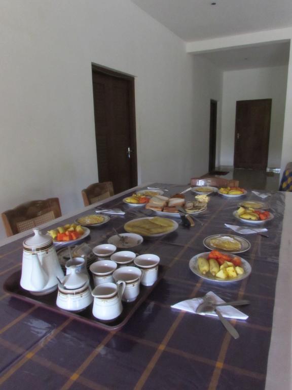 Rainbow Guest House Mirissa Esterno foto